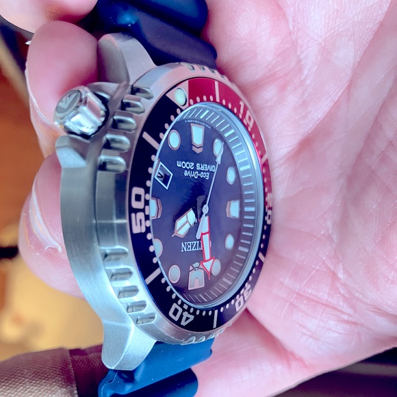 Men’s citizen eco drive 200m diving watch - Picture 3 of 9